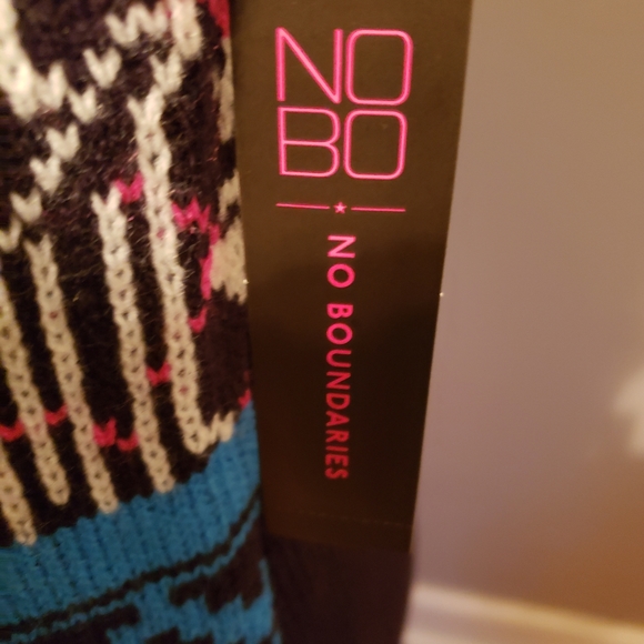 Dress - Picture 4 of 6